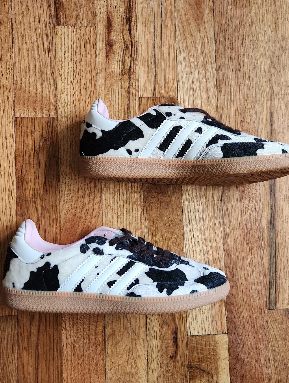 NWOB Adidas Samba OG Cow Print Sneakers Mens 8/Womens 9 - Picture 3 of 11